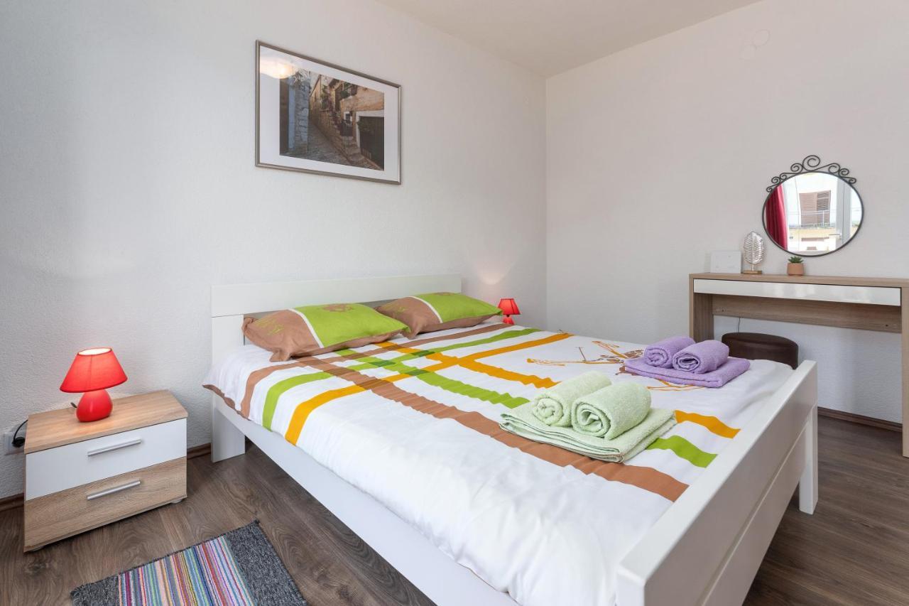 Apartments Oliva 포레치 외부 사진