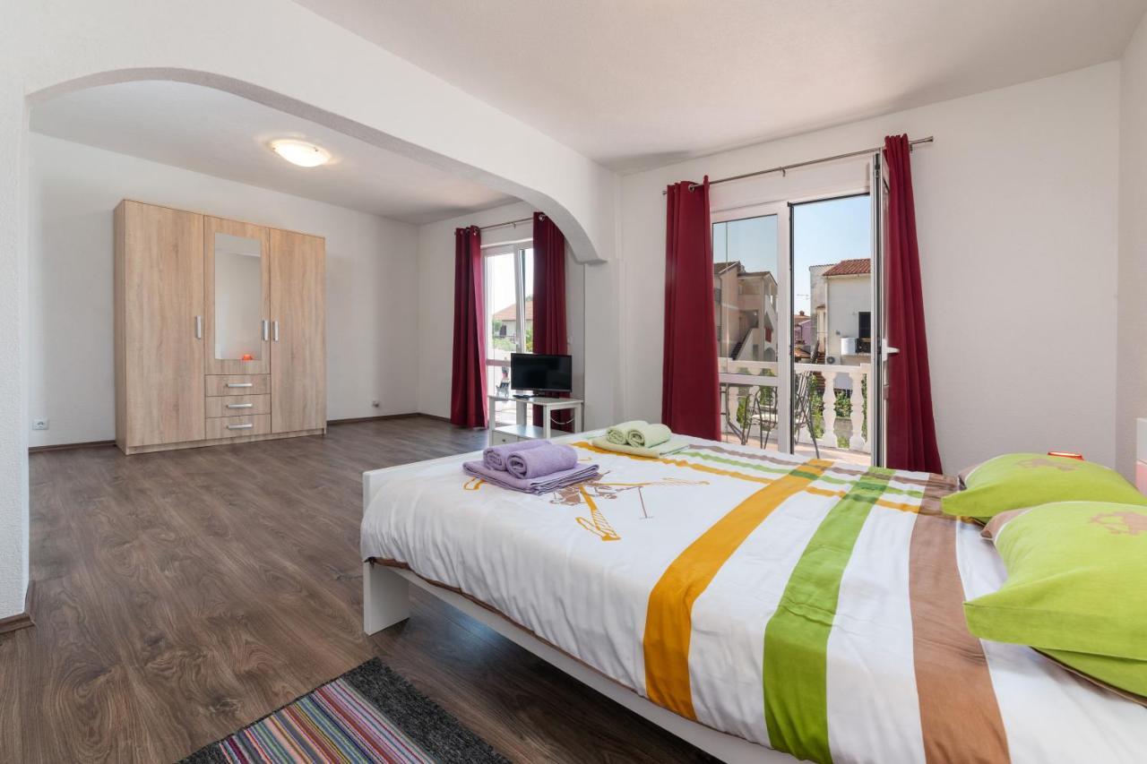 Apartments Oliva 포레치 외부 사진
